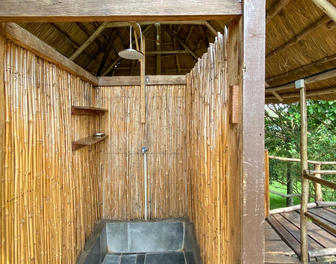 Mwamba Kelele Lodge Fort Portal Luaran gambar