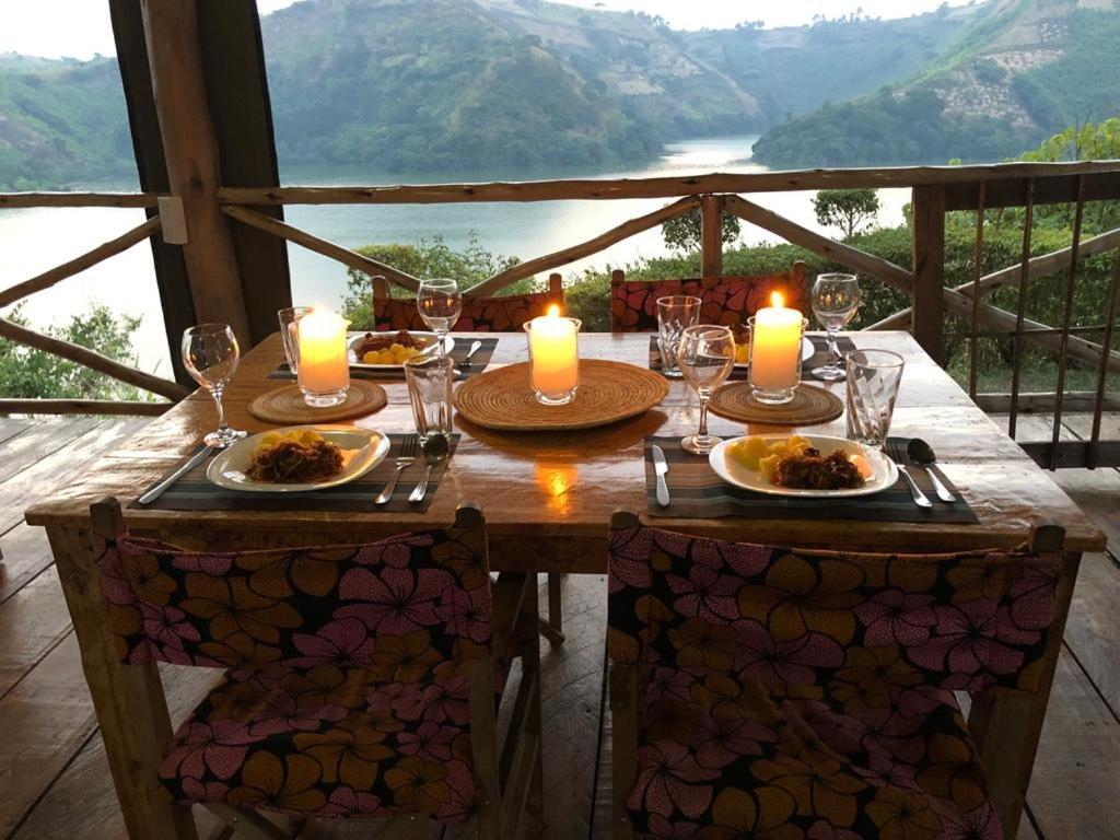 Mwamba Kelele Lodge Fort Portal Luaran gambar