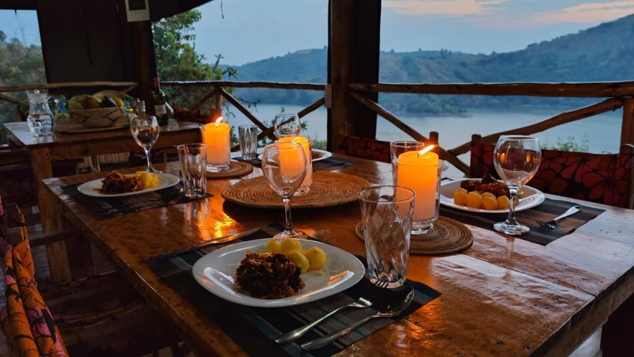 Mwamba Kelele Lodge Fort Portal Luaran gambar