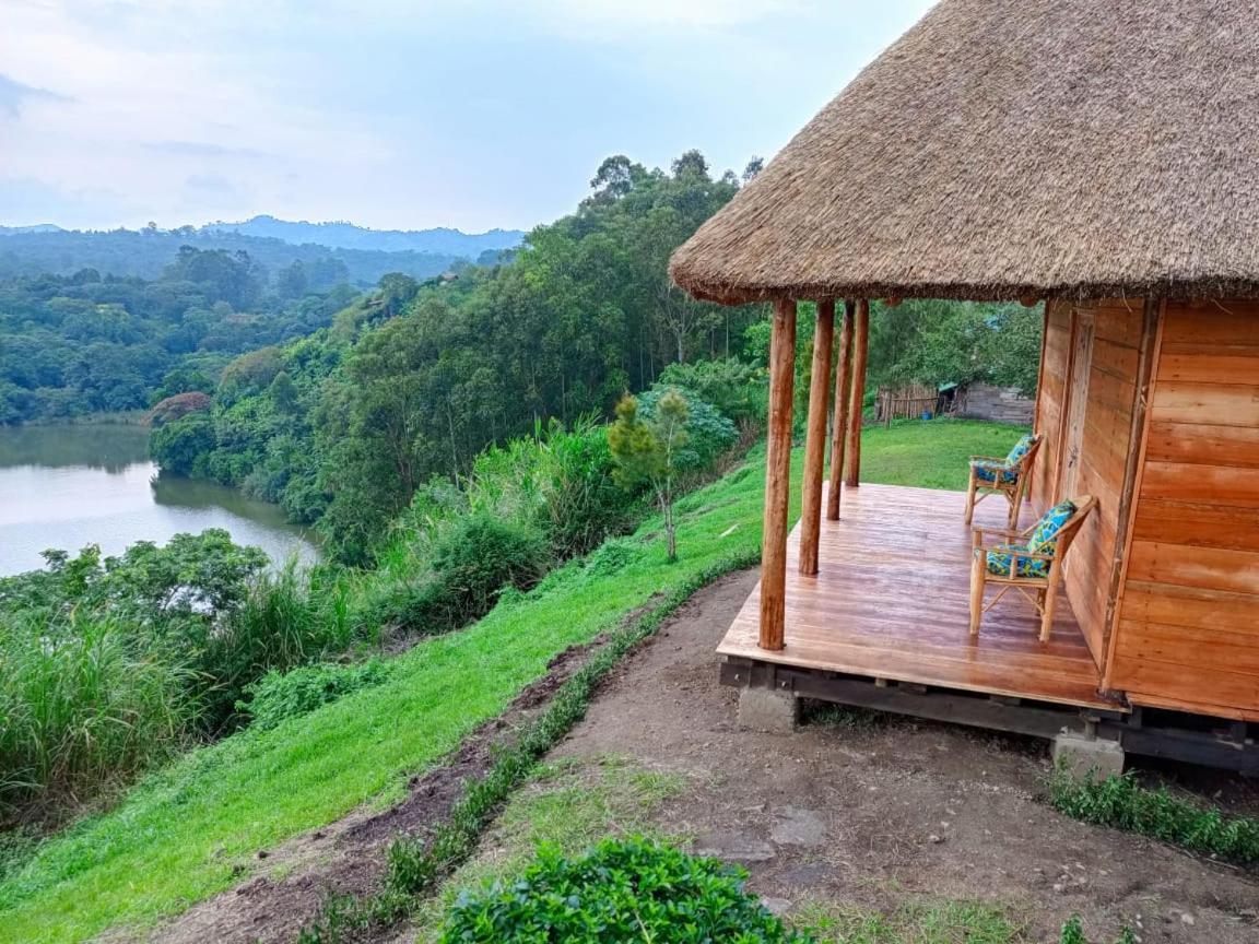 Mwamba Kelele Lodge Fort Portal Luaran gambar