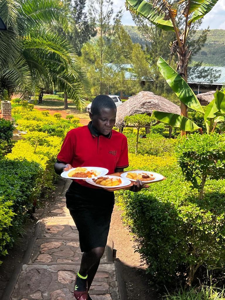 Mwamba Kelele Lodge Fort Portal Luaran gambar