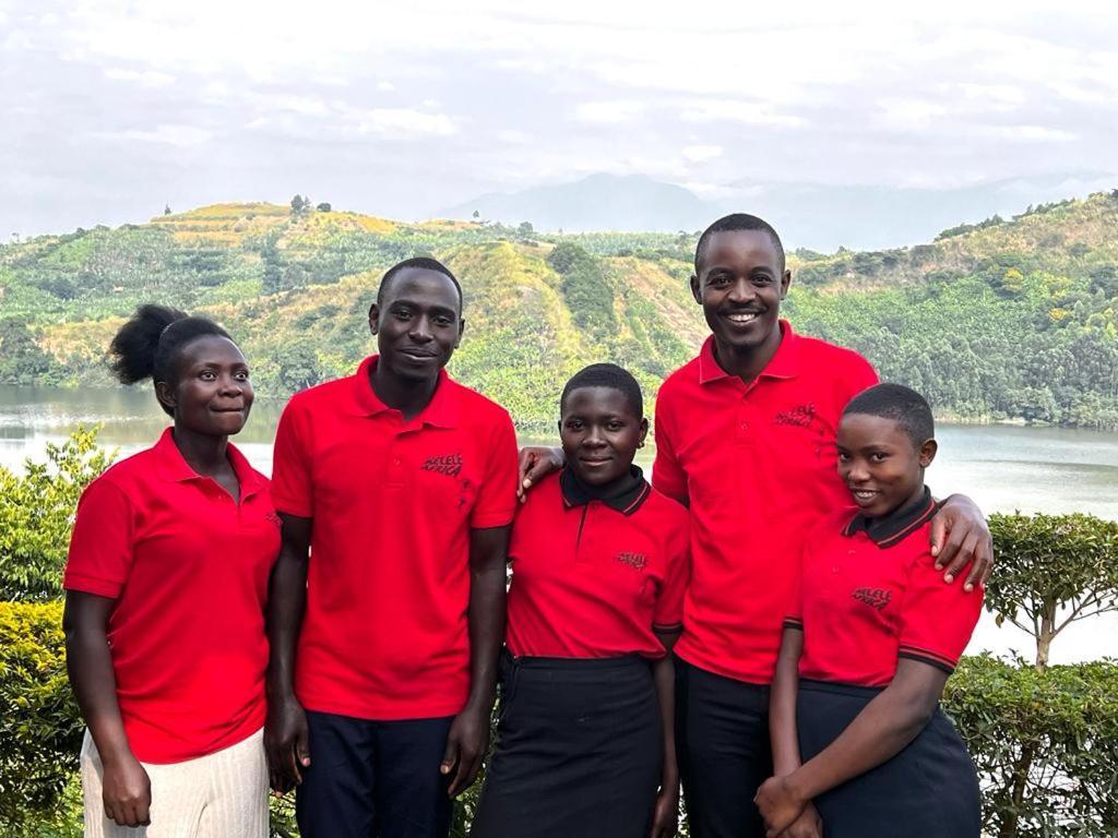 Mwamba Kelele Lodge Fort Portal Luaran gambar