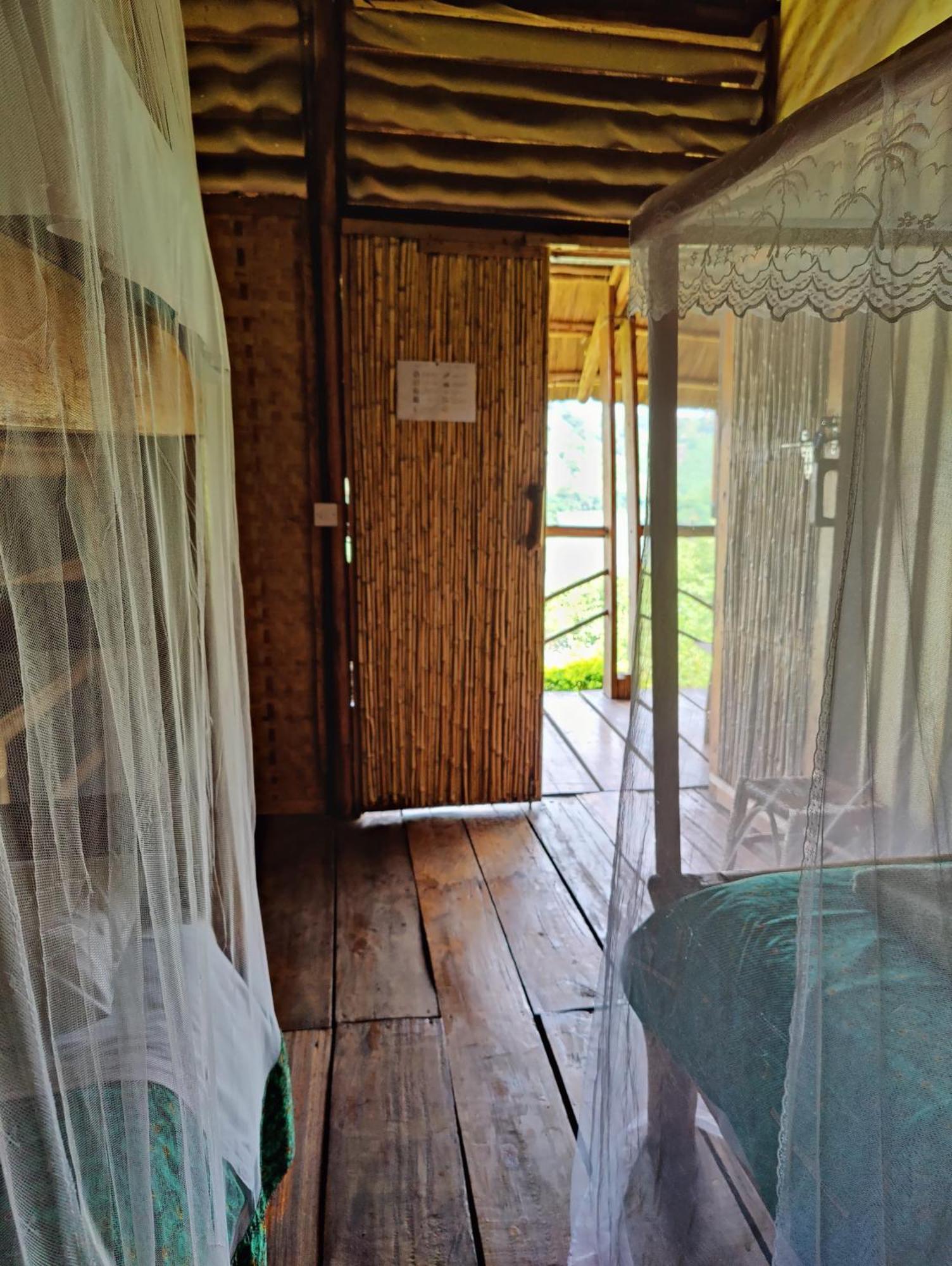 Mwamba Kelele Lodge Fort Portal Luaran gambar