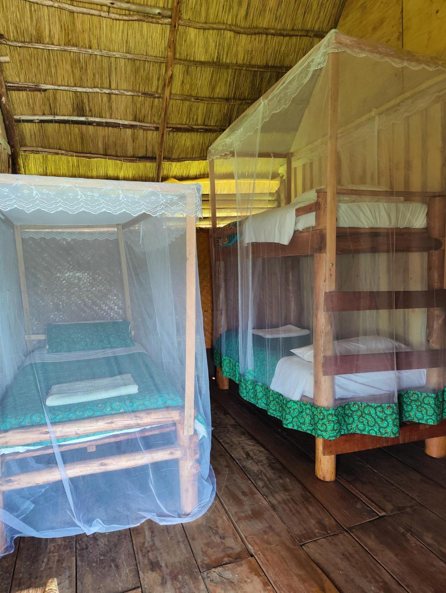 Mwamba Kelele Lodge Fort Portal Luaran gambar